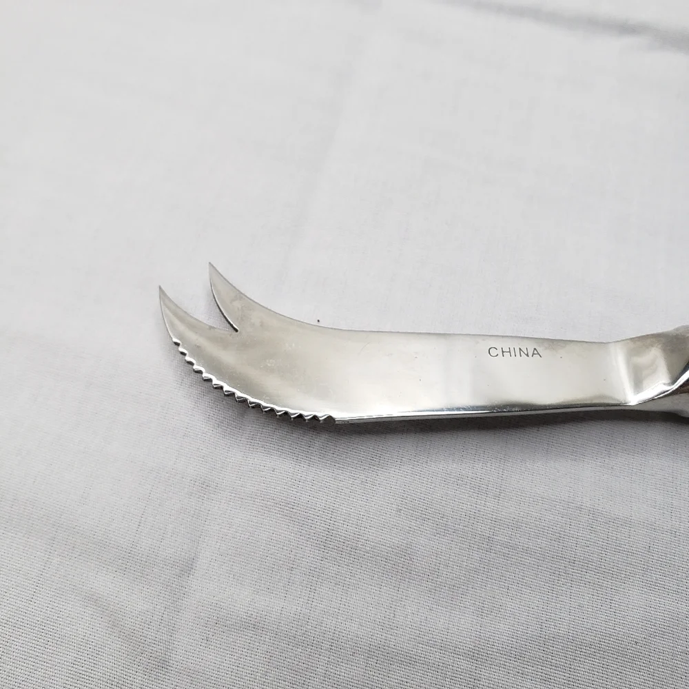 Williams And Sonoma Stainless Steel Serrated Cheese Knife
